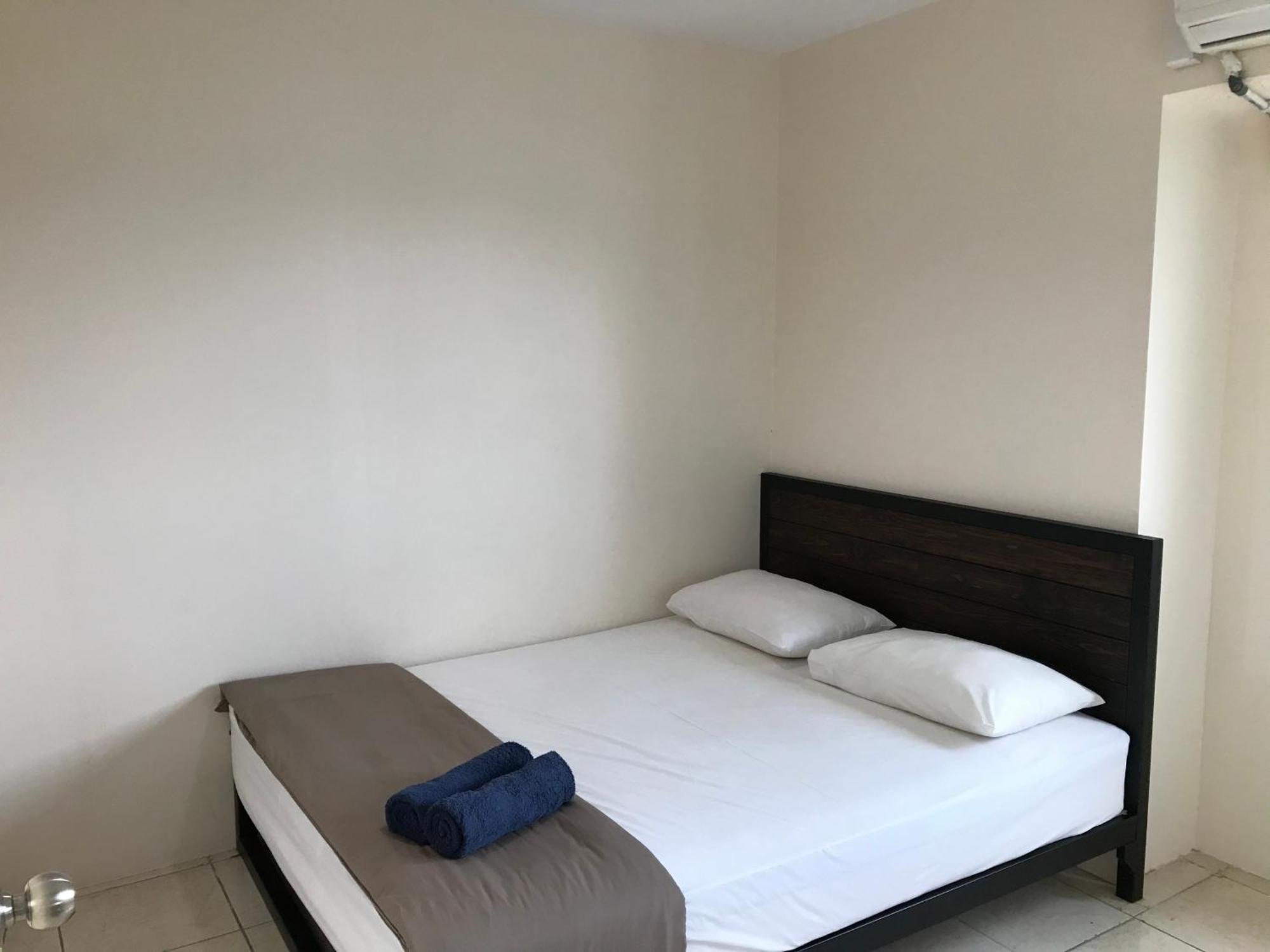 Queen Victoria Apartment Batam Δωμάτιο φωτογραφία