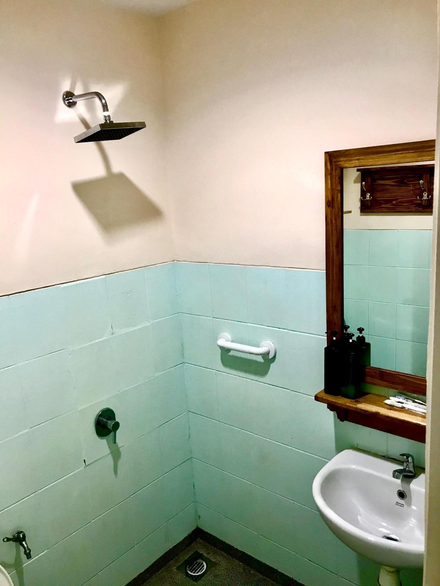 Queen Victoria Apartment Batam Δωμάτιο φωτογραφία
