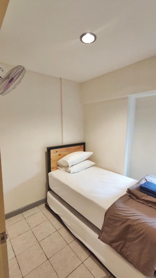 Queen Victoria Apartment Batam Εξωτερικό φωτογραφία